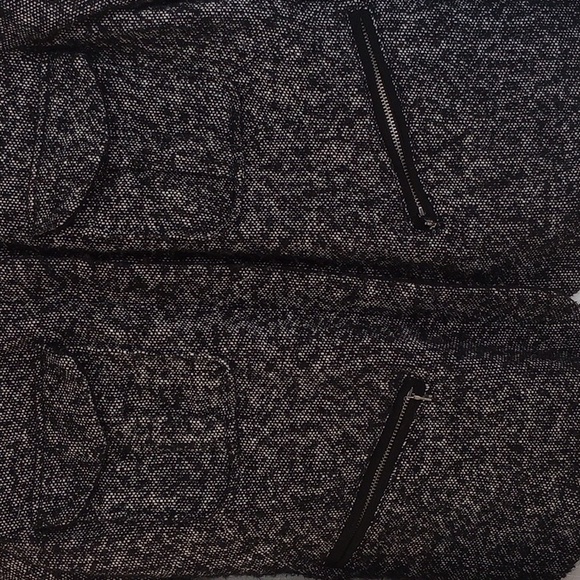 GAP Black and White Wool Blend Tweed Boucle Jacket size small - Picture 4 of 7